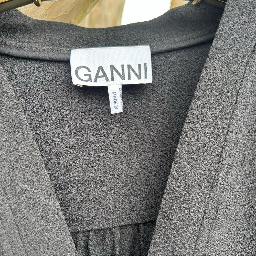 Ganni balloon sleeve crepe midi dress. - Picture 6 of 16